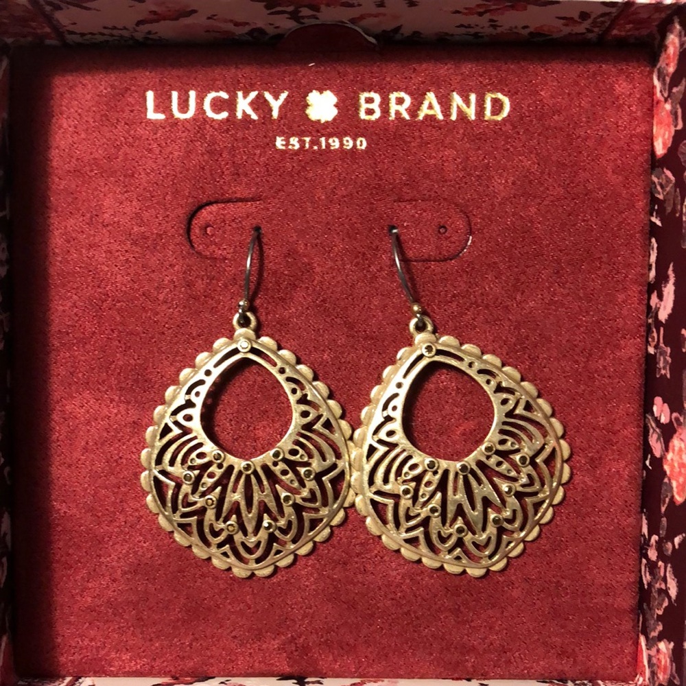 Lucky brand earrings NWOT